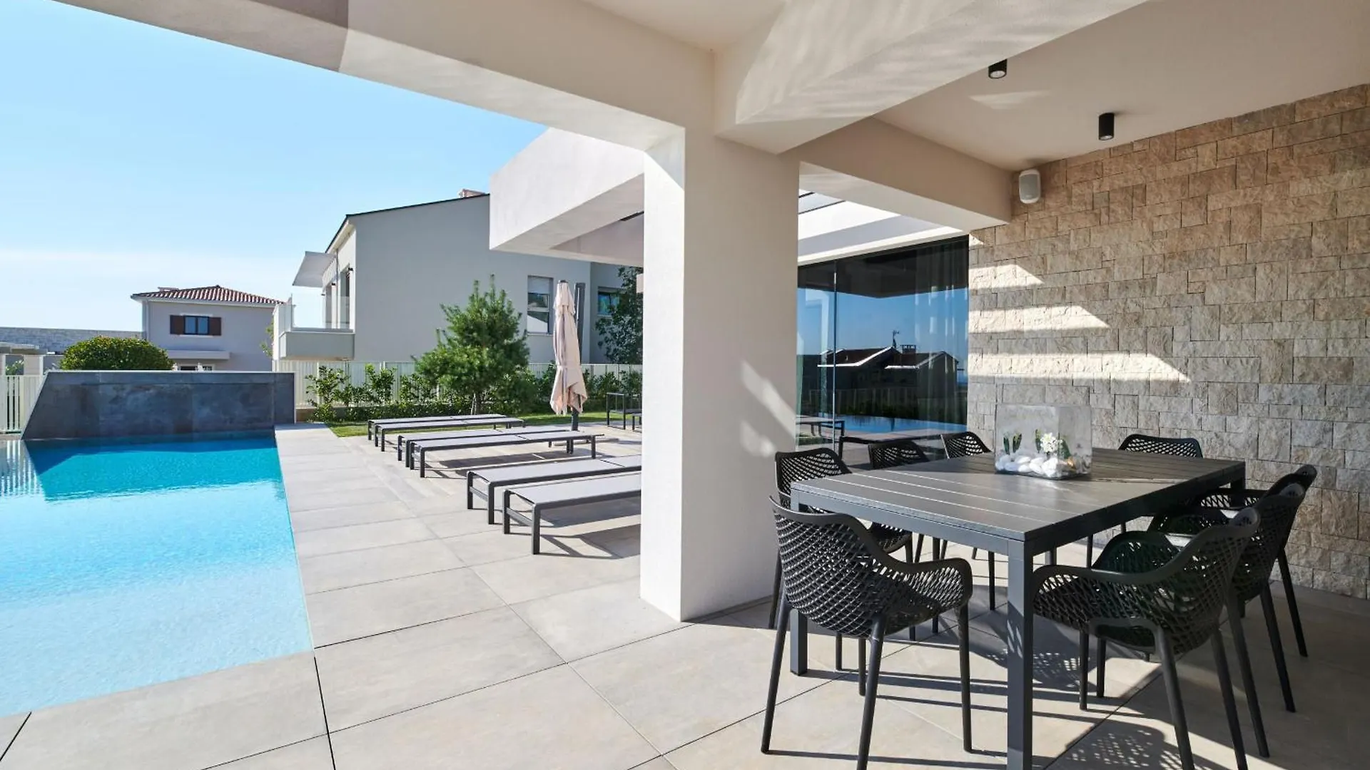 Modern Villa Zora With Sauna In Visnjan Markovac
